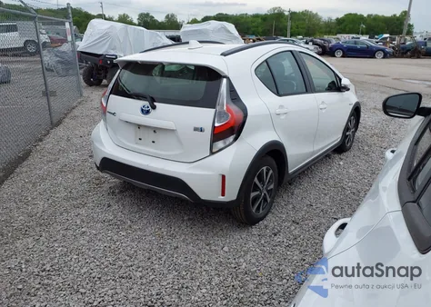 2018 Toyota Prius C Two z USA, uszkodzony, nr VIN JTDKDTB35J1599544